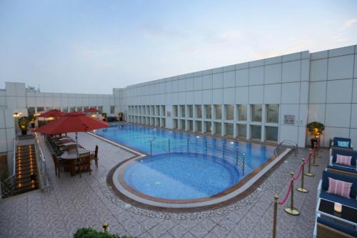 ivory grand hotel apartments