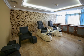 ivory grand hotel apartments