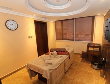 ivory grand hotel apartments