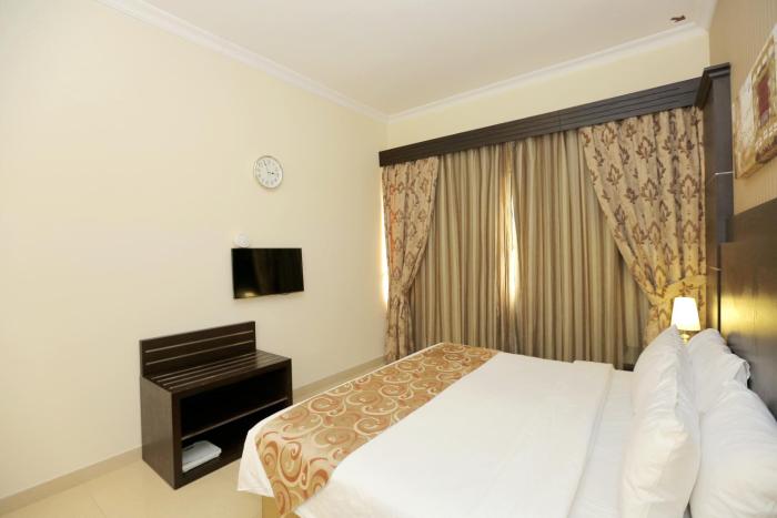 ivory grand hotel apartments