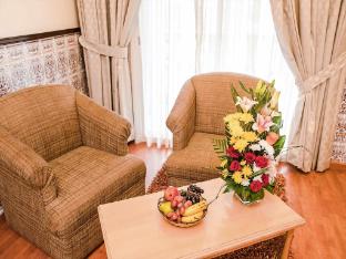 landmark plaza hotel