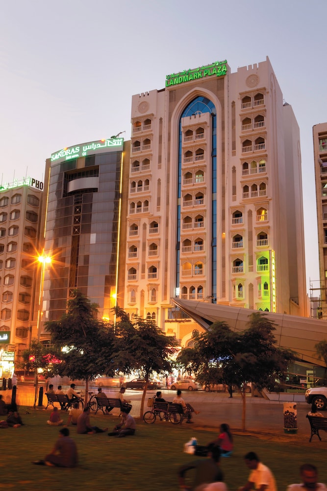 landmark plaza hotel