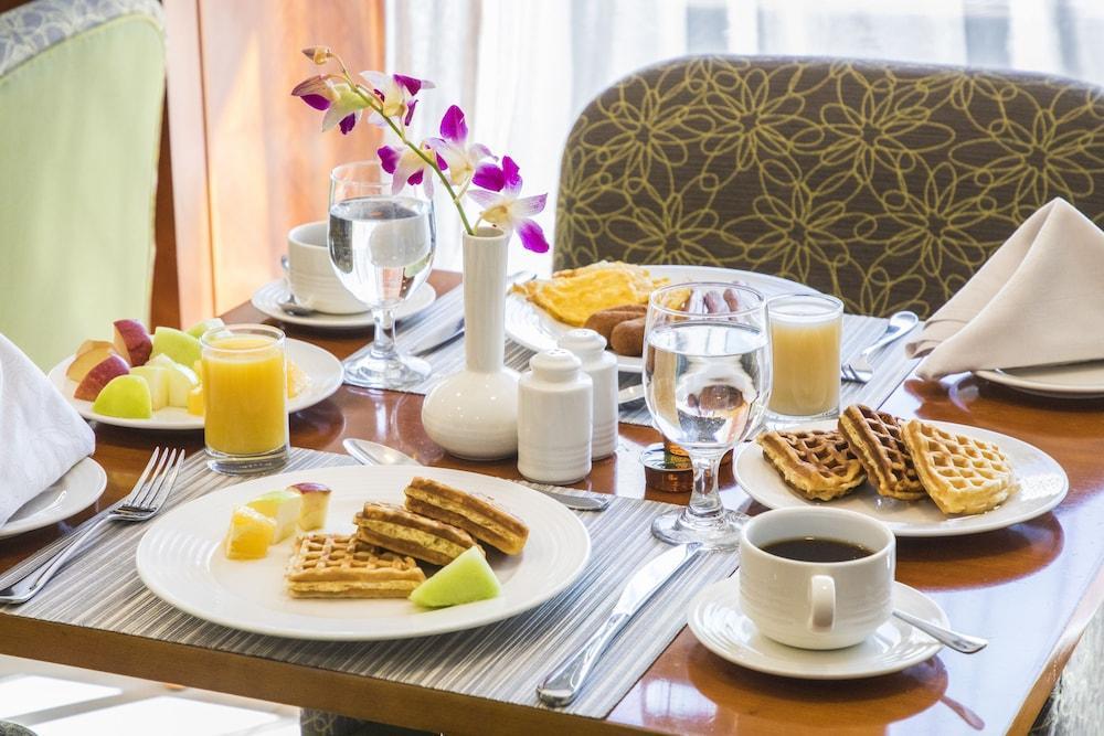 savoy park hotel apartments