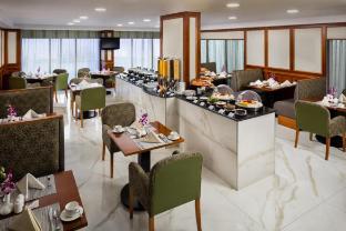 savoy park hotel apartments