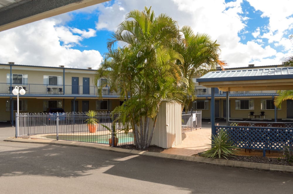 boulevard lodge