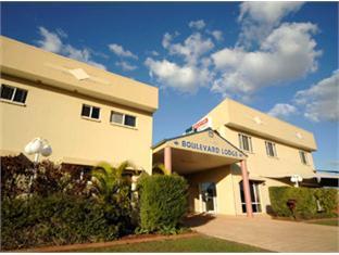 boulevard lodge