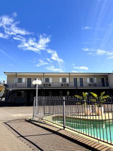 boulevard lodge