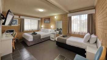 hamilton hume motor inn