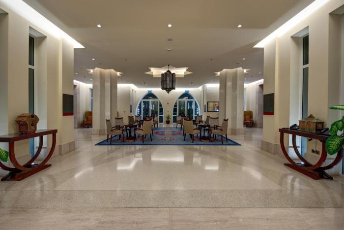 crowne plaza duqm by ihg