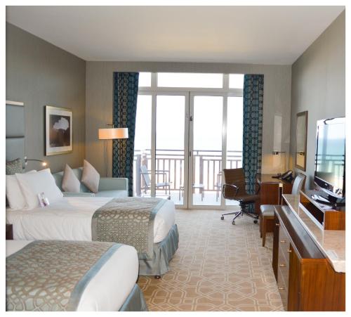 crowne plaza duqm by ihg