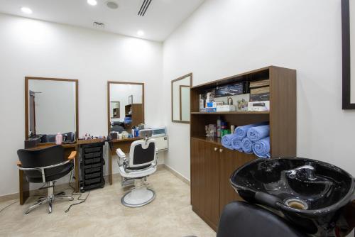 crowne plaza duqm by ihg