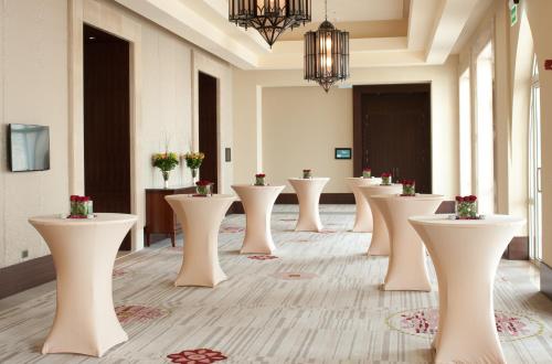 crowne plaza duqm by ihg