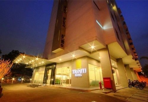 triniti hotel gajah mada