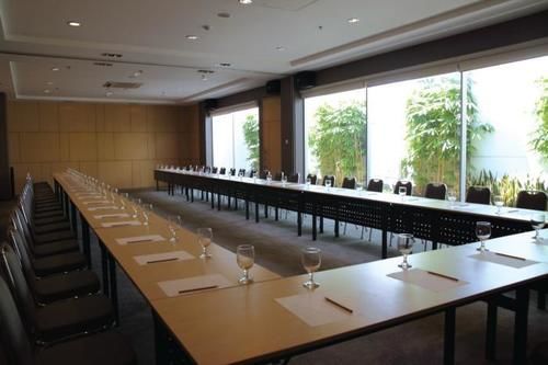 triniti hotel gajah mada