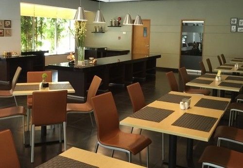 triniti hotel gajah mada