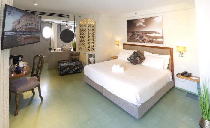 margosa hotel