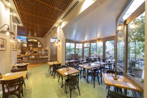 margosa hotel
