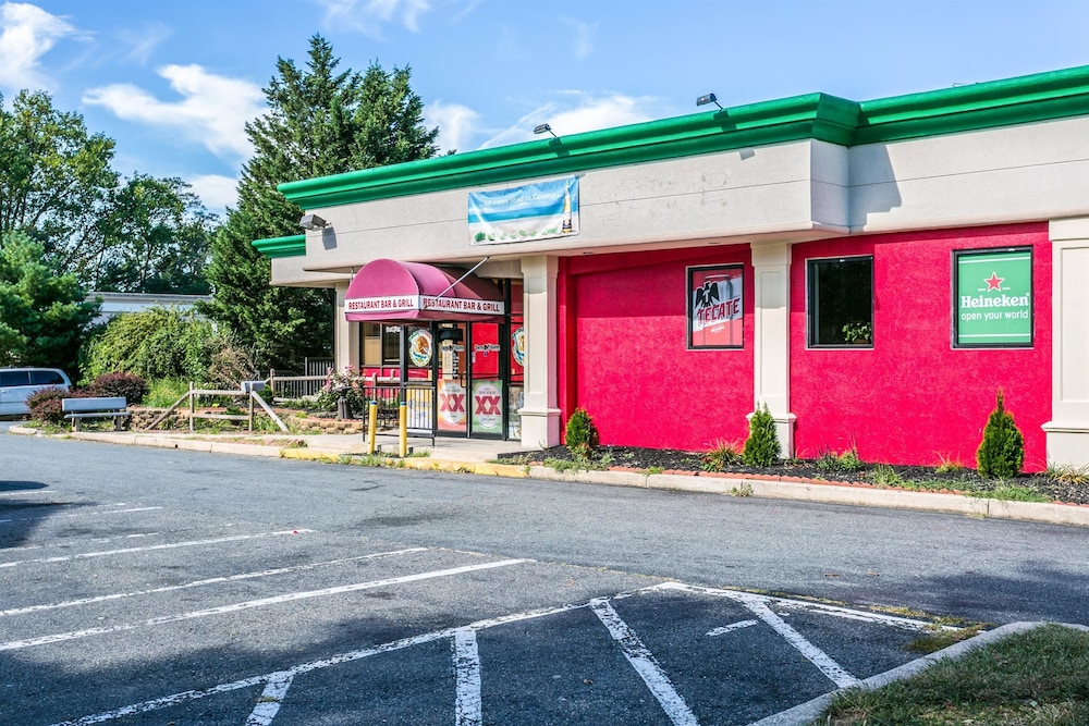 Americas Best Value Inn Edgewood,Joppatowne>>Edgewood,2 star