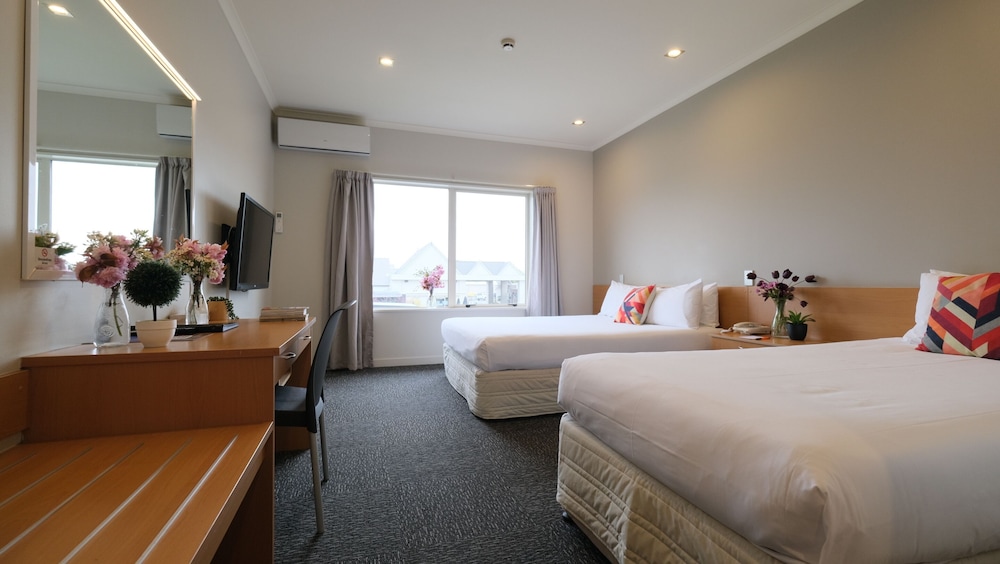 garden hotel christchurch