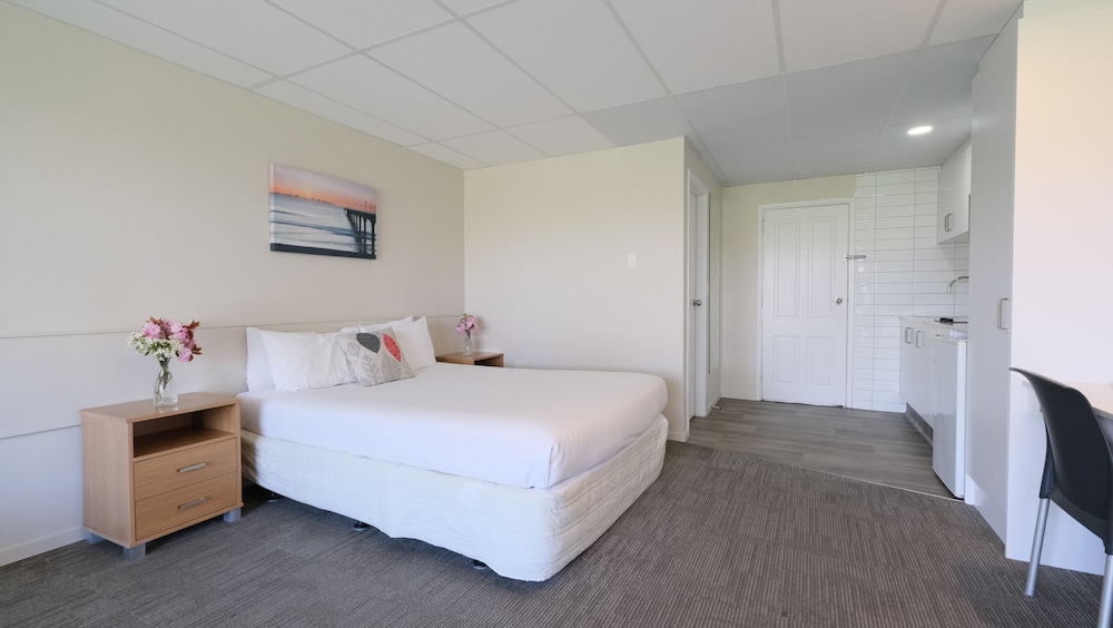 garden hotel christchurch