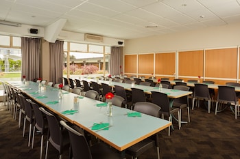 garden hotel christchurch