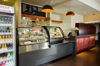 garden hotel christchurch