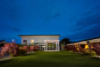 garden hotel christchurch