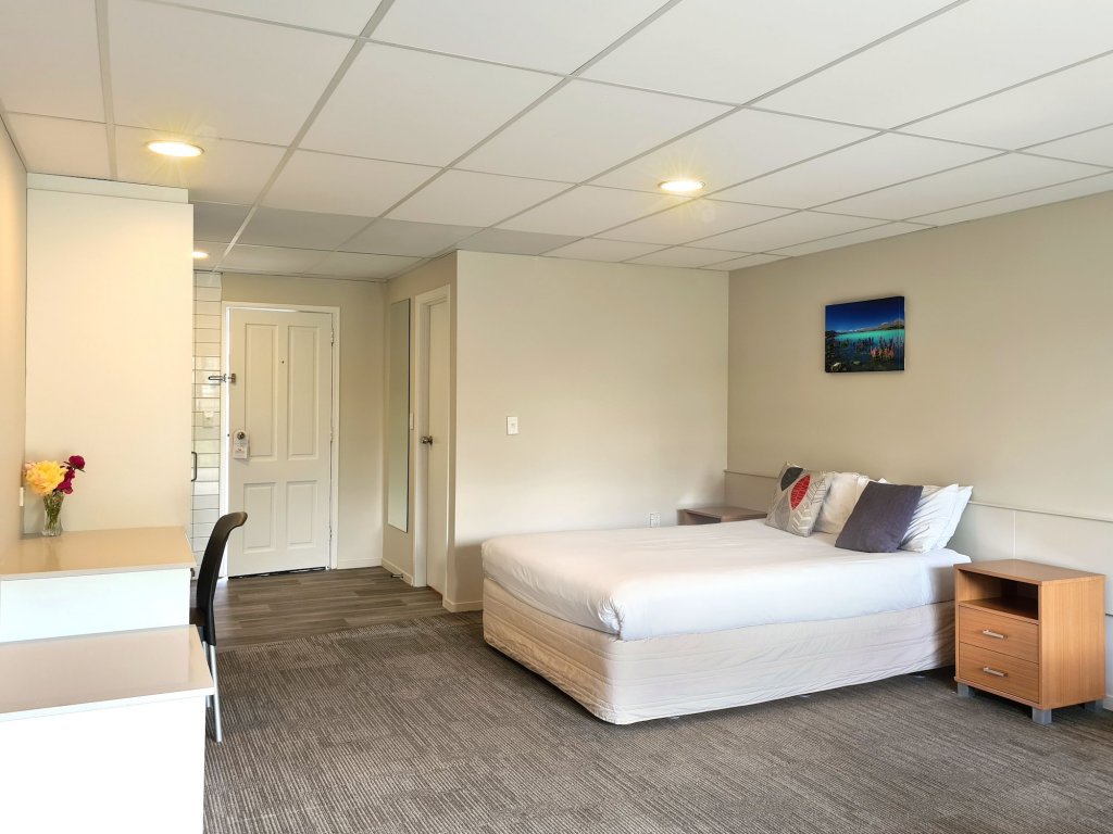 garden hotel christchurch