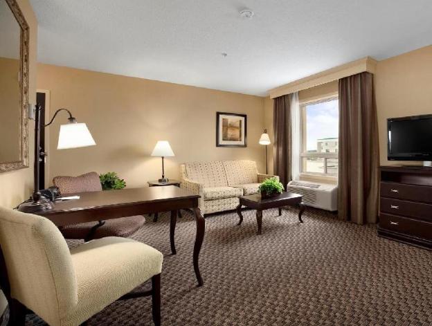 hampton inn and suites by hilton edmonton west