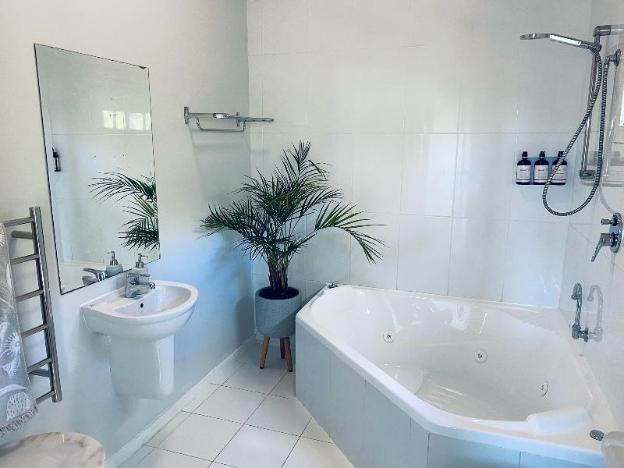 hideaway studio accommodation