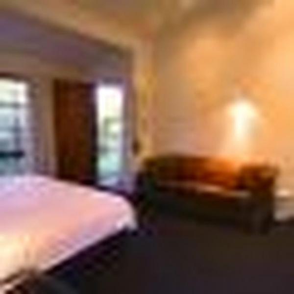 hideaway studio accommodation