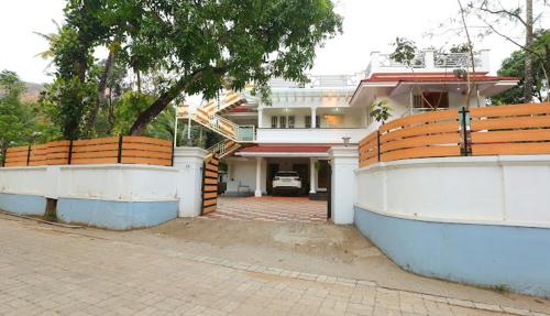 Essence Munnar,Munnar>>Idukki,5 star