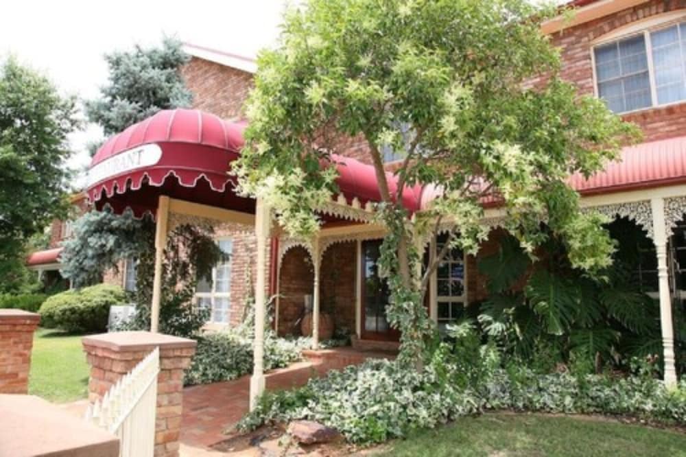 australian heritage motor inn
