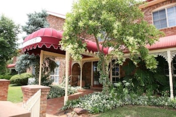 australian heritage motor inn