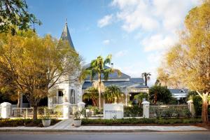 the robertson small hotel