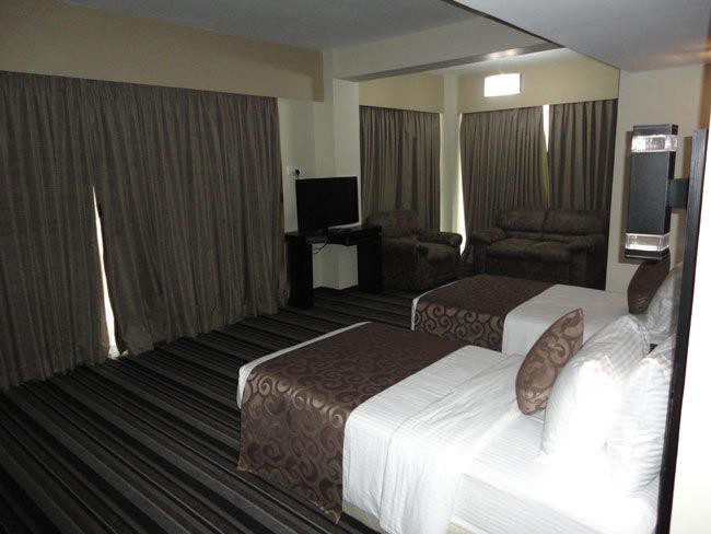 pearl grand by rathna