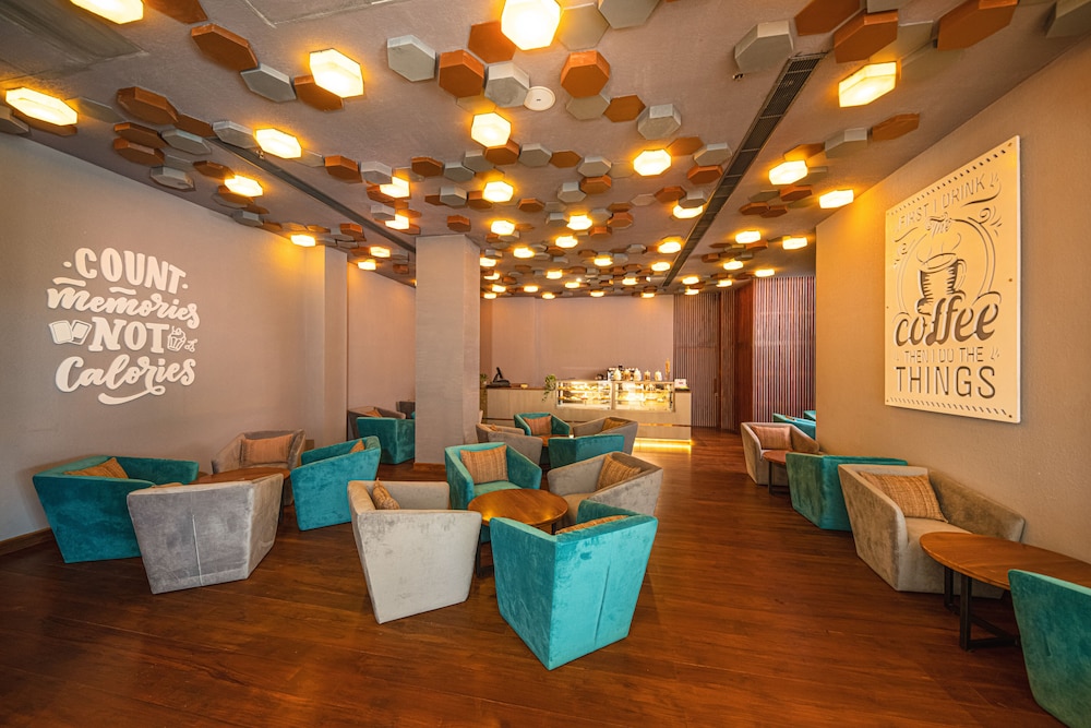 pearl grand by rathna