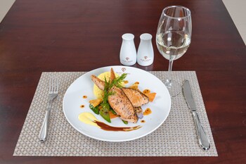 pearl grand by rathna