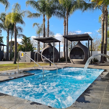 Federation Motel Resort,New South Wales>>Corowa,4 star