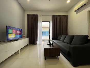 plaza arcadia desa park city by perfect host