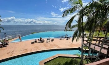 flat tropical particular