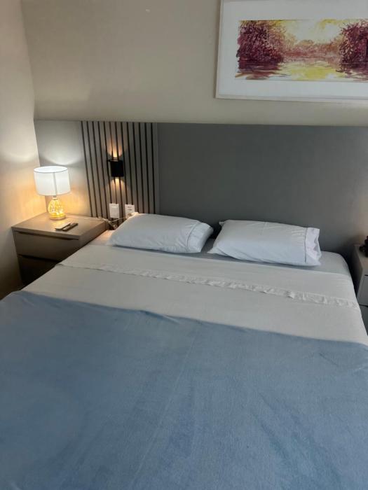 flat tropical particular