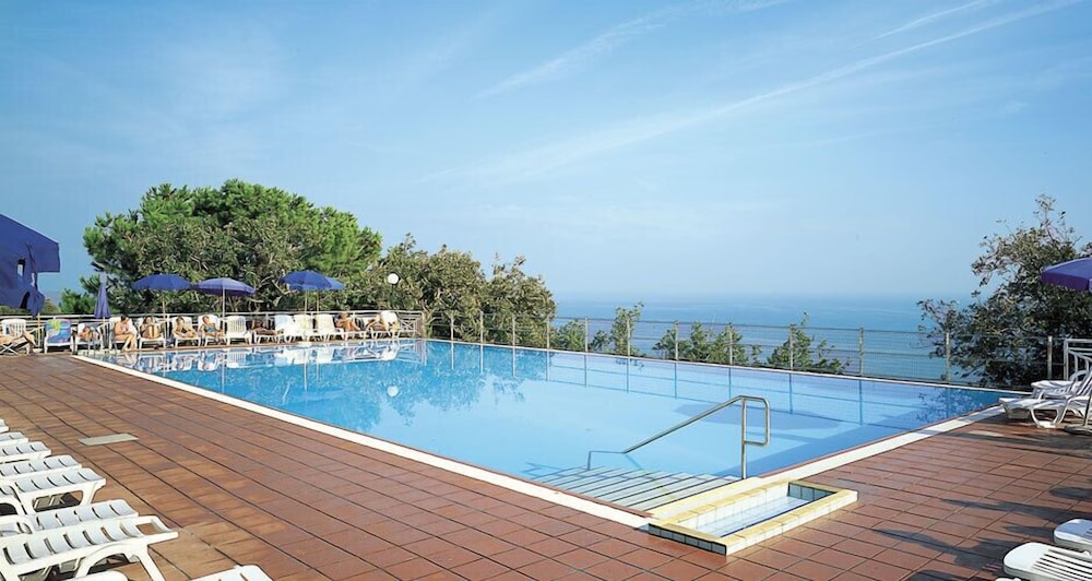 suisse thermal village