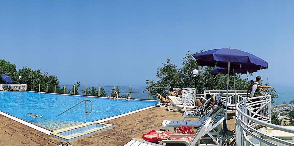 suisse thermal village