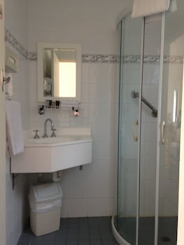 kiama motel 617