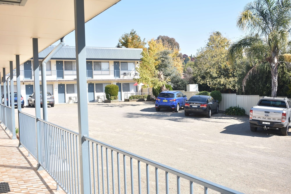 tumut farrington motel