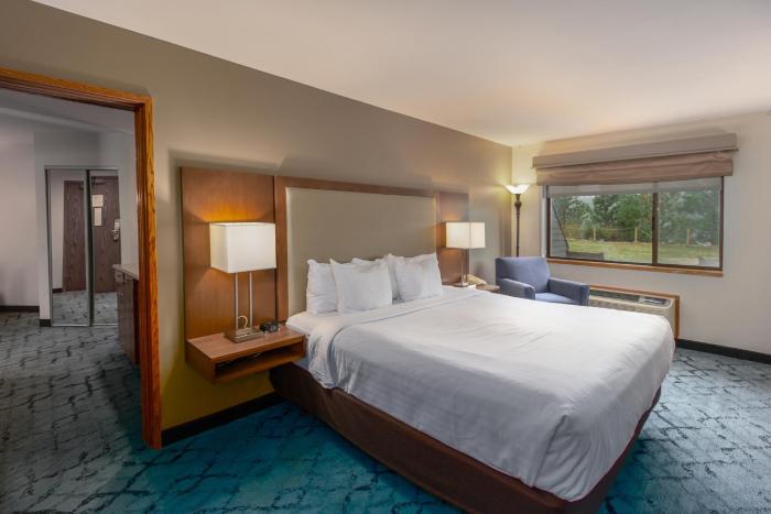 red lion hotel templins on the river