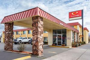 High Desert Inn,Prineville>>Bend,2 star