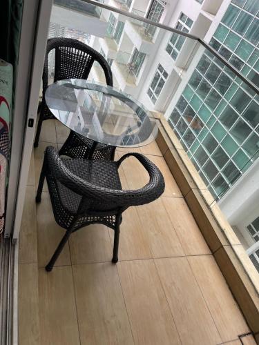 jb city desplanade shopping mall apartment