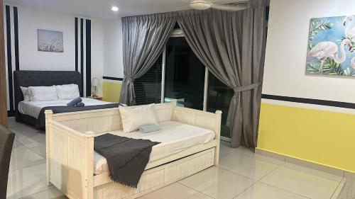 jb city desplanade shopping mall apartment